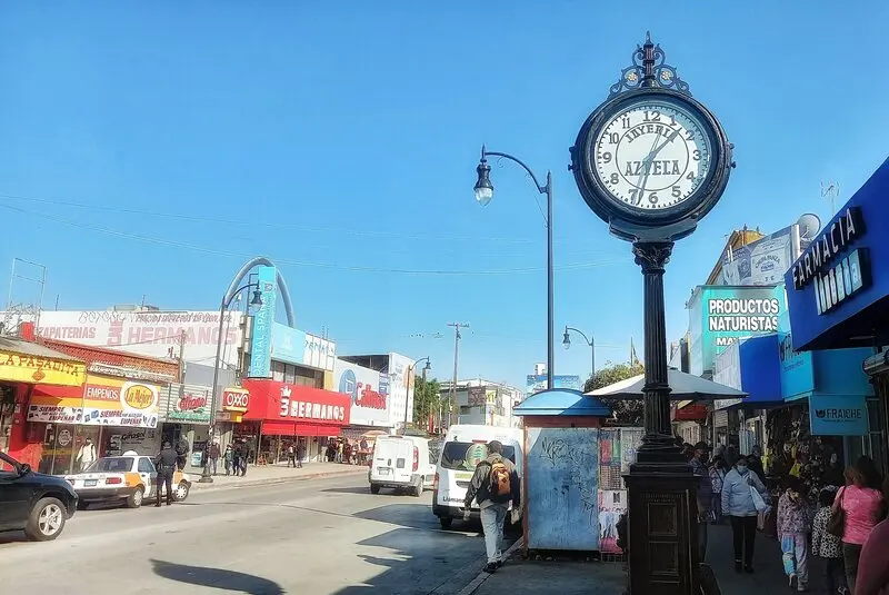 Tijuana Mexico v&ugrave;ng bi&ecirc;n giới sầm uất nhất thế giới 8