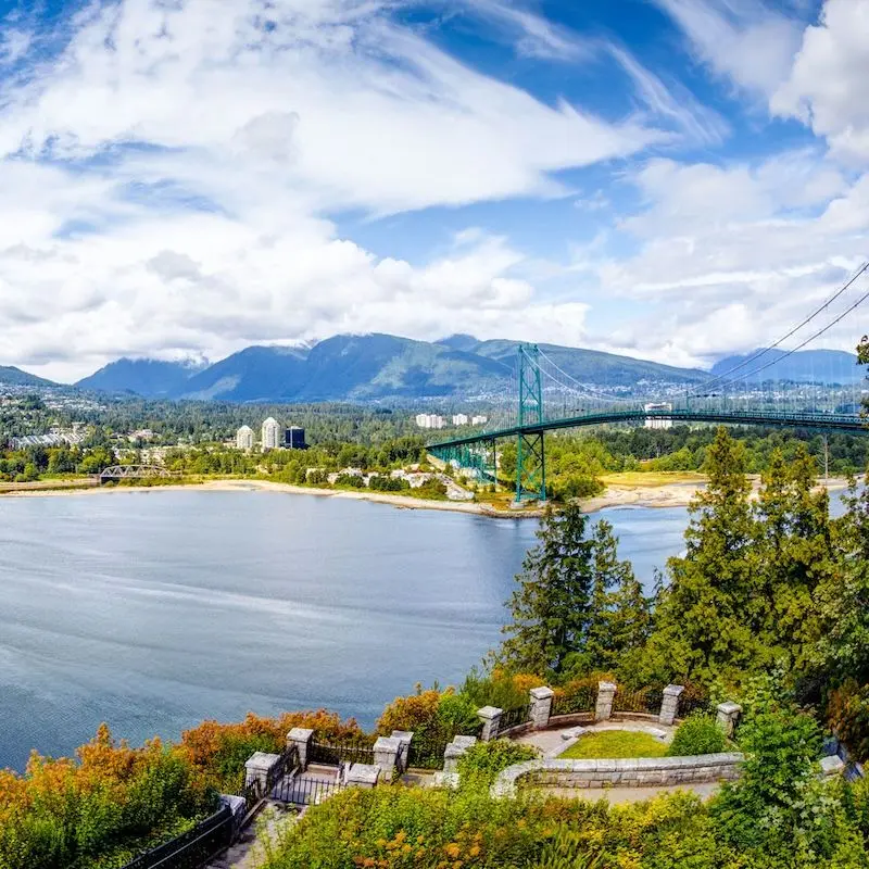 Vancouver, th&agrave;nh phố cảng căng tr&agrave;n nhựa sống ở T&acirc;y Canada 4