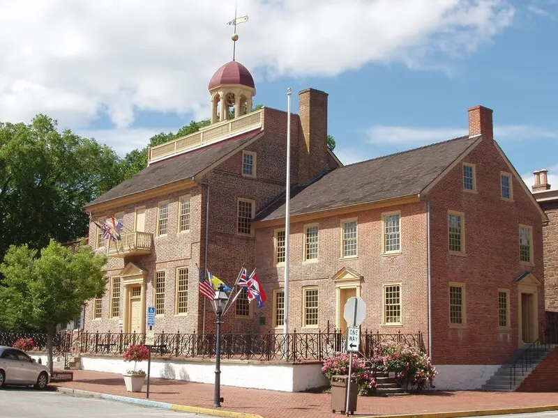 V&eacute;n m&agrave;n du lịch Delaware, thi&ecirc;n đường mua sắm miễn thuế xứ cờ hoa 7