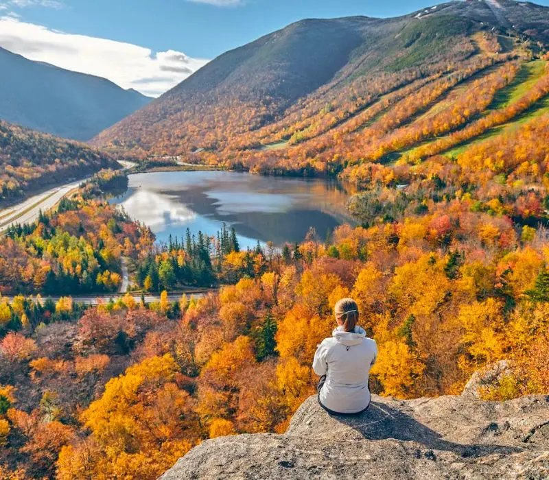 Du lịch New England chìm đắm trong bức tranh thu thanh thuần