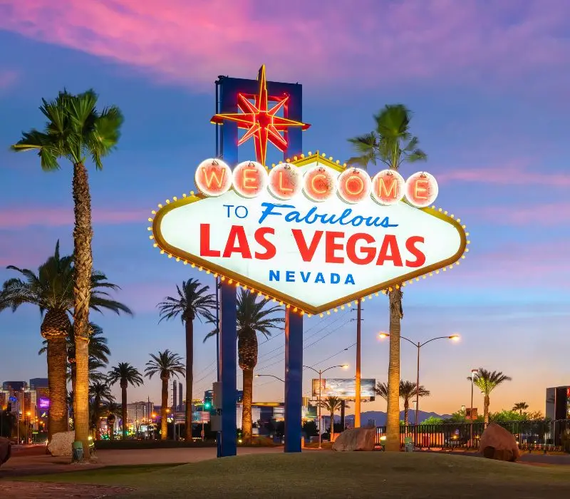 Khám phá Las Vegas, thành phố không bao giờ ngủ của thế giới