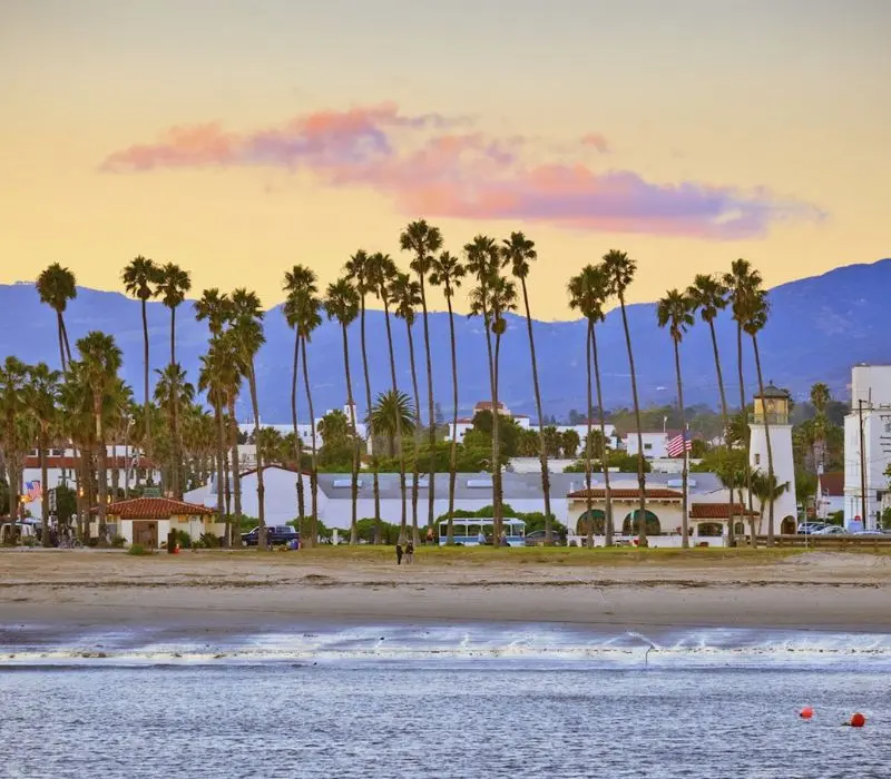 Một ngày khám phá thành phố Santa Barbara có gì thú vị