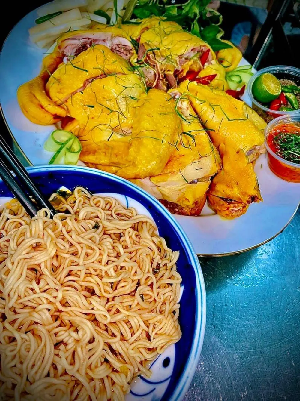 Đến với Kwai's Bistro Con Dao để chill trong kh&ocirc;ng gian ấm c&uacute;ng v&agrave; lung linh 8