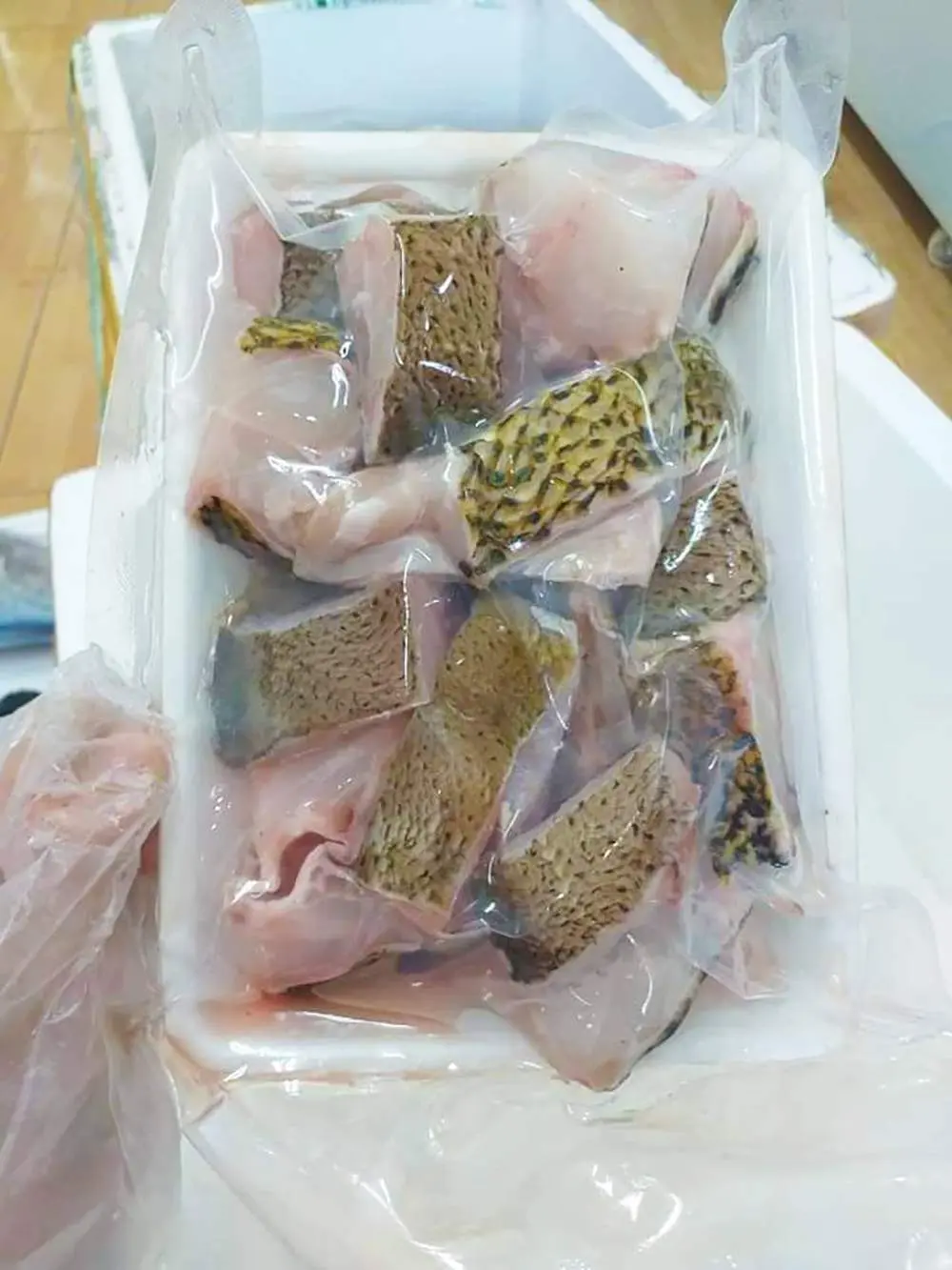 Thưởng thức đặc sản C&aacute; nanh heo C&ocirc;n Đảo nức tiếng gần xa 7