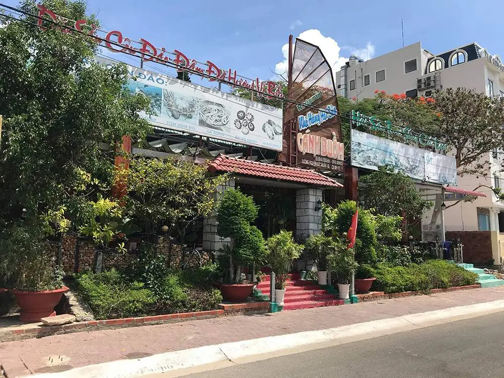 Top 7 nh&agrave; h&agrave;ng C&ocirc;n Đảo nổi tiếng bạn kh&ocirc;ng n&ecirc;n bỏ qua 11