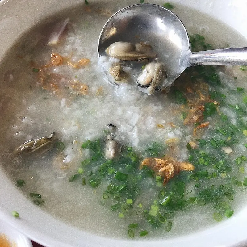 Đặc sản Cháo hàu Côn Đảo thơm ngon nức tiếng gần xa