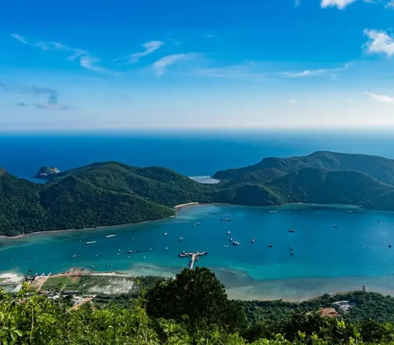 C&ocirc;n Đảo c&oacute; g&igrave; chơi? Kh&aacute;m ph&aacute; 23 điểm đến th&uacute; vị của đảo ngọc 2