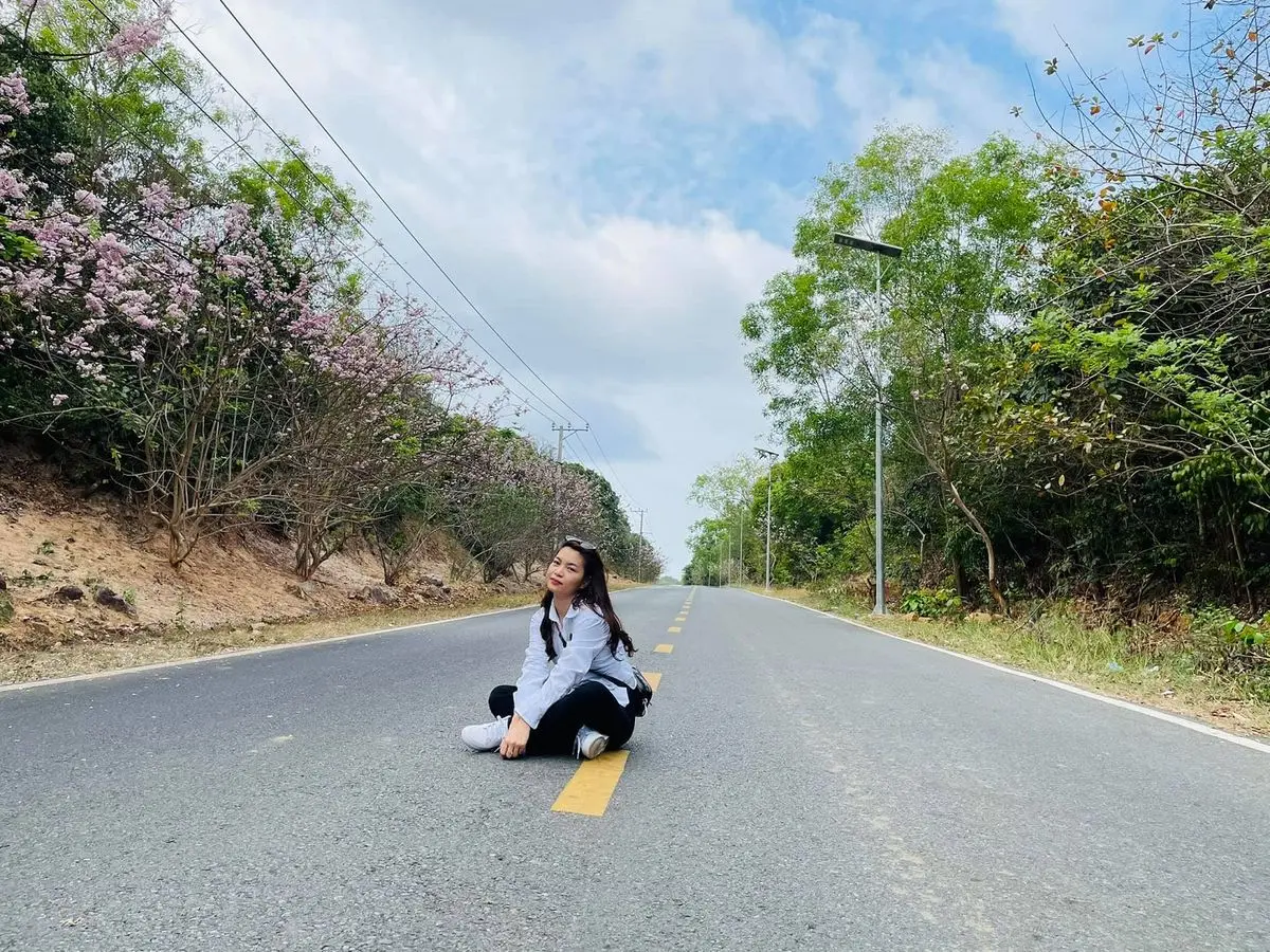 Hành trình 1 l&acirc;̀n đ&ecirc;́n C&ocirc;n Đảo thú vị cùng bạn Lưu Phương Ly 2