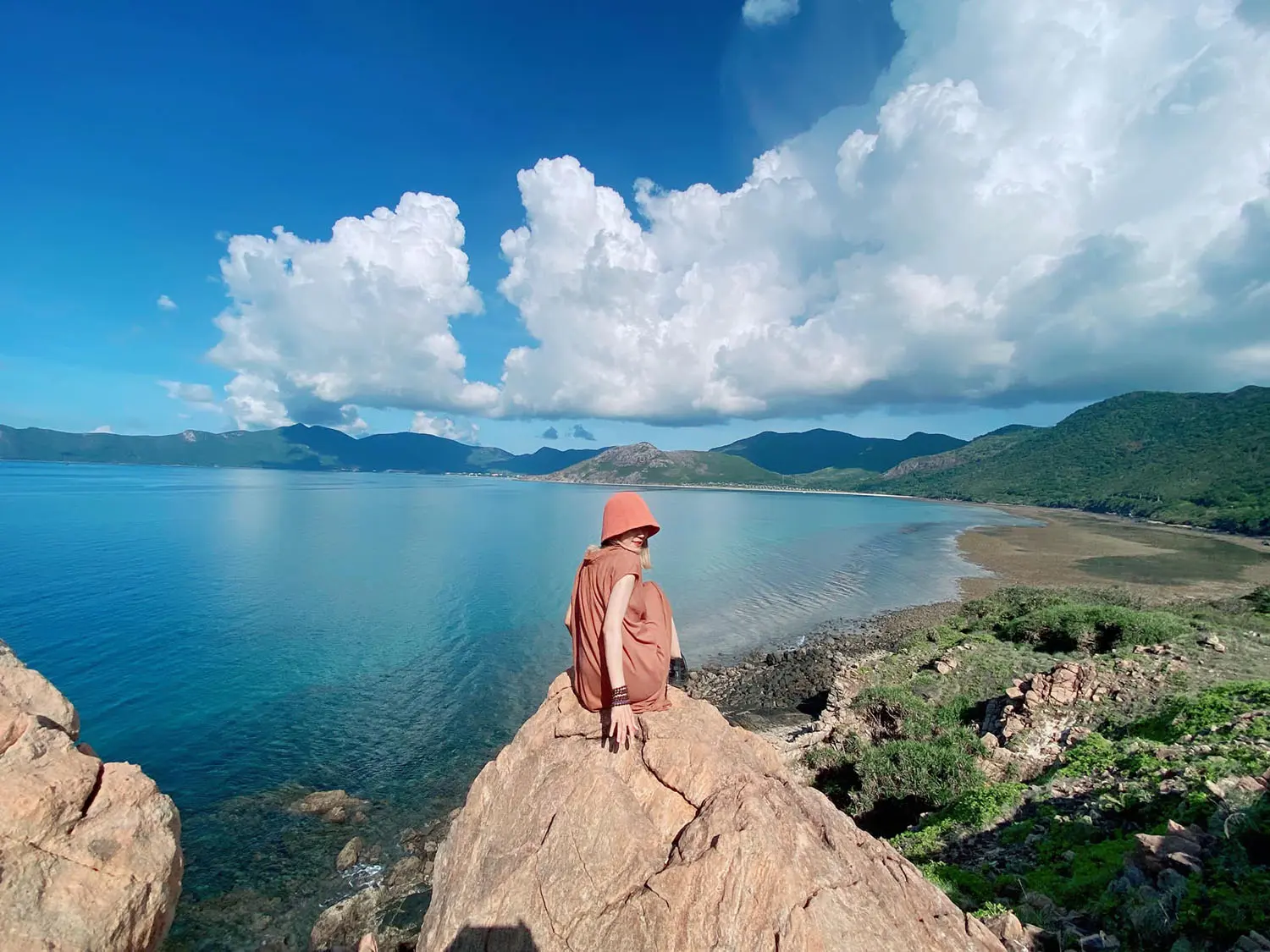 H&agrave;nh tr&igrave;nh kh&aacute;m ph&aacute; C&ocirc;n Đảo qua lăng k&iacute;nh độc đ&aacute;o của traveler Phương Quỳnh 5