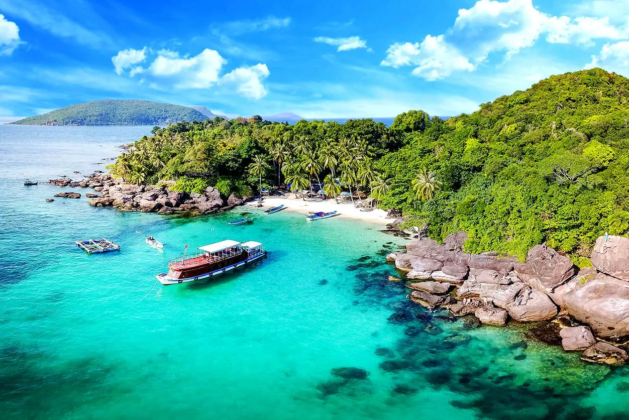 Gợi &yacute; Lịch tr&igrave;nh kh&aacute;m ph&aacute; C&ocirc;n Đảo trong ng&agrave;y chi tiết nhất 8