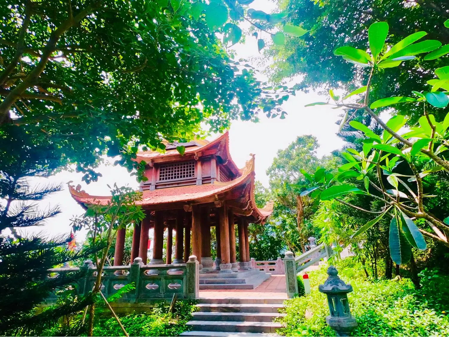 Gợi &yacute; Lịch tr&igrave;nh kh&aacute;m ph&aacute; C&ocirc;n Đảo tự t&uacute;c 2N1Đ từ H&agrave; Nội 7