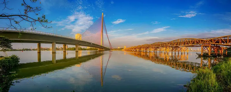 Cầu đi bộ Nguyễn Văn Trỗi, điểm nhấn du lịch đ&ecirc;m Đ&agrave; Nẵng 2