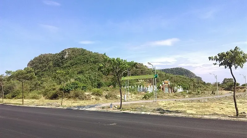 Kỳ quan Ngũ H&agrave;nh Sơn, tuyệt t&aacute;c thi&ecirc;n nhi&ecirc;n xứ Đ&agrave; Th&agrave;nh 9