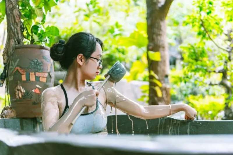 Tắm Onsen tại Suối kho&aacute;ng n&oacute;ng N&uacute;i Thần T&agrave;i &ndash; Đ&agrave; Nẵng 9