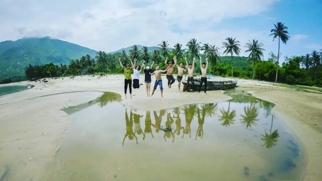 Ghé thăm Làng Vân - Tọa độ camping cực thú vị tại Đà Nẵng