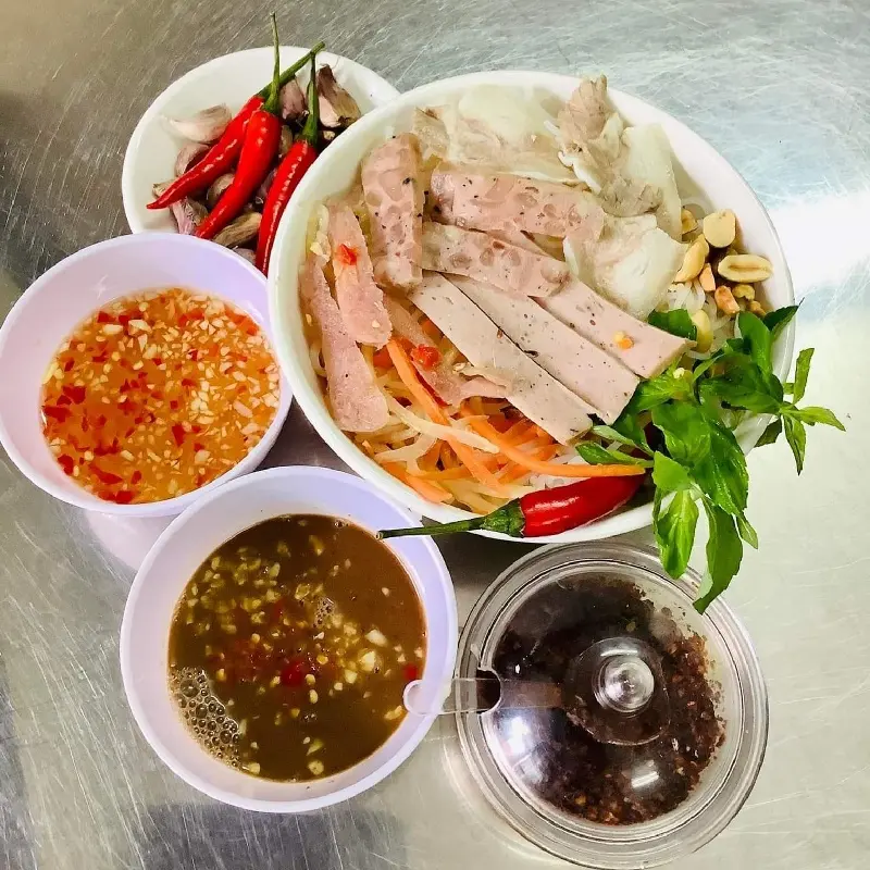 B&uacute;n mắm n&ecirc;m Đ&agrave; Nẵng - Đổ gục trước hương vị đặc sắc kh&ocirc;ng nơi n&agrave;o s&aacute;nh bằng 11