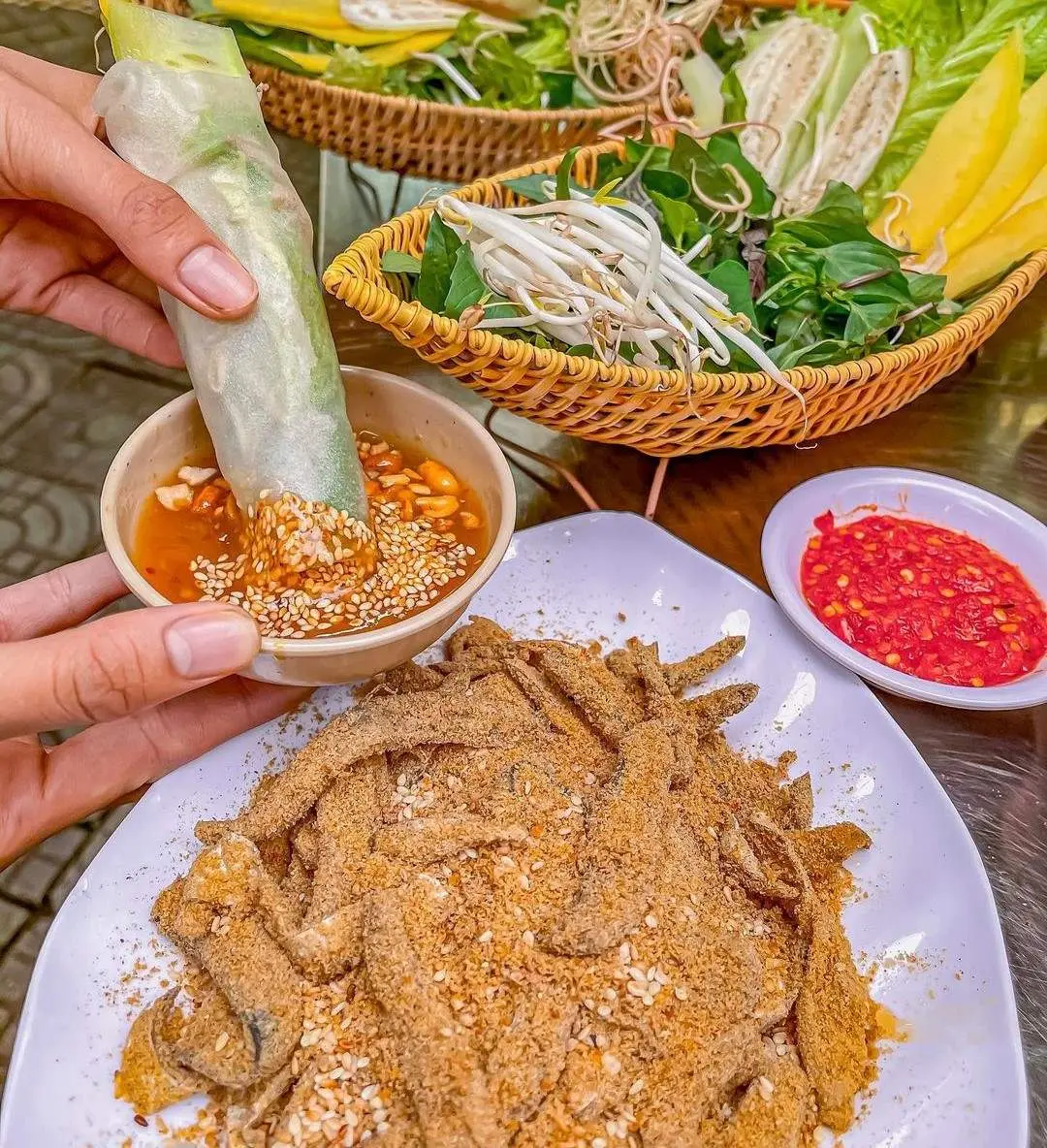 Đến Đ&agrave; Nẵng đừng qu&ecirc;n thưởng thức m&oacute;n Gỏi c&aacute; Nam &Ocirc; độc đ&aacute;o 7