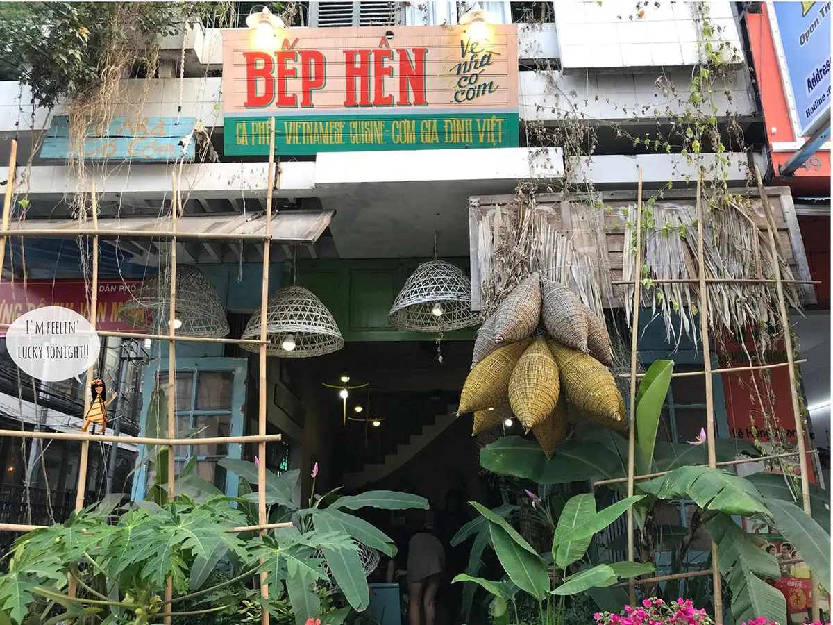 Điểm danh 6 qu&aacute;n ăn trưa Đ&agrave; Nẵng ngon b&aacute; ch&aacute;y 5