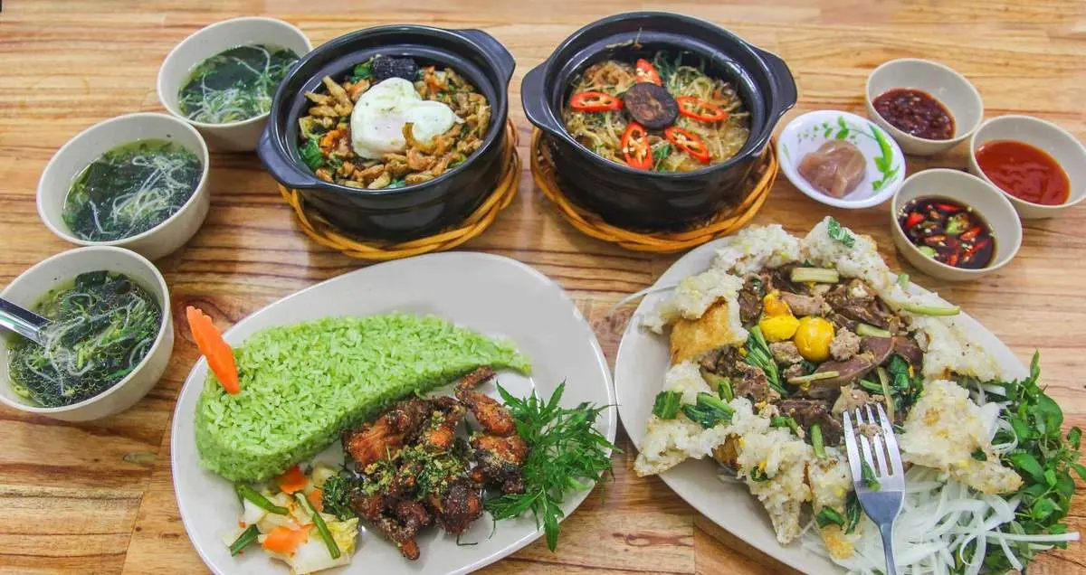 Điểm danh 6 qu&aacute;n ăn trưa Đ&agrave; Nẵng ngon b&aacute; ch&aacute;y 7