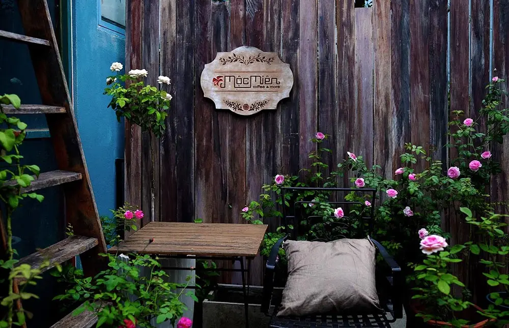 Dừng ch&acirc;n nơi qu&aacute;n cafe Mộc Mi&ecirc;n Đ&agrave; Nẵng với kh&ocirc;ng gian tươi m&aacute;t giữa l&ograve;ng Đ&agrave; Th&agrave;nh 2