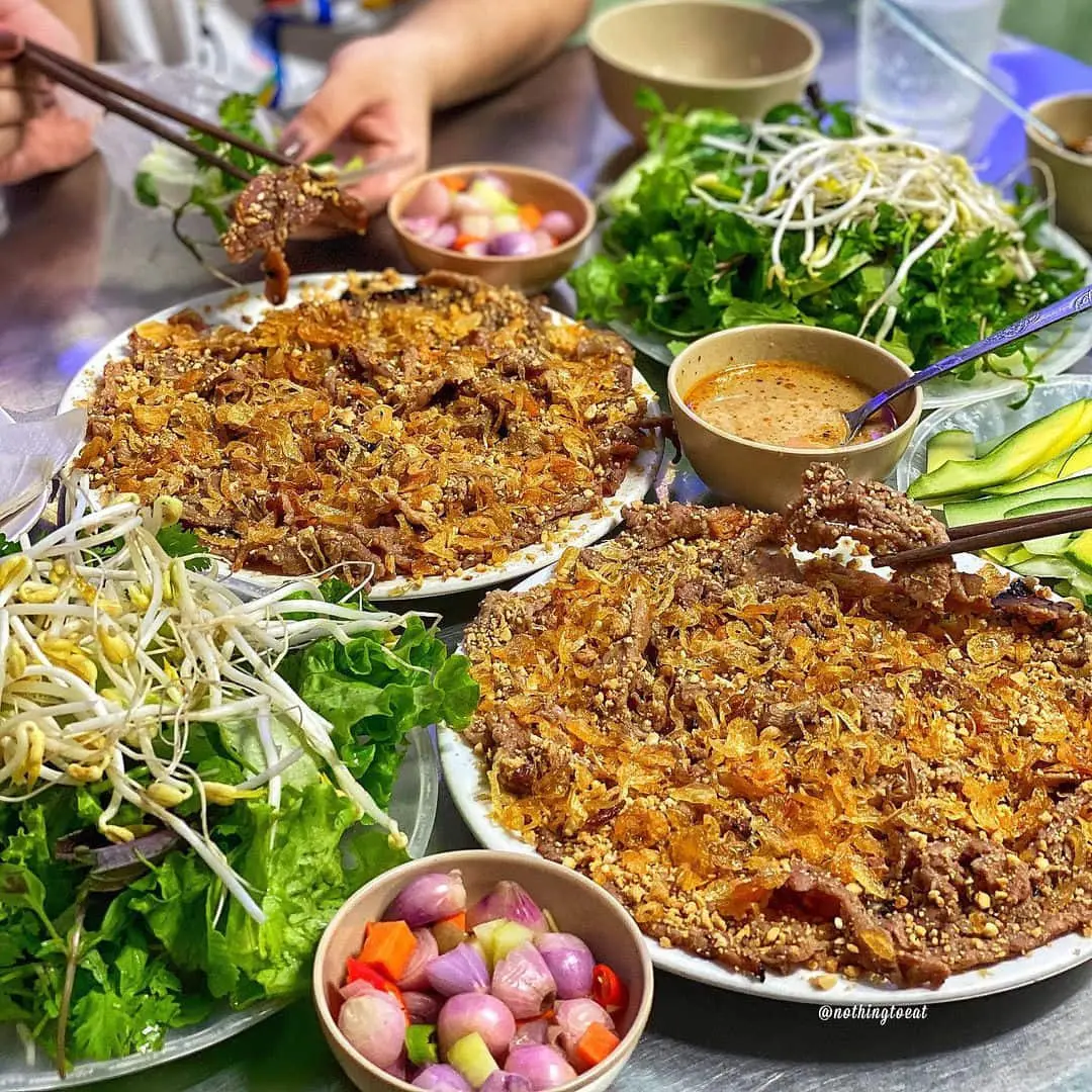 Ghé Thưởng Thức Đặc Sản Tại Lẩu bò Sáu Hưng – Quán Lẩu Bò Nức Tiếng Đà Nẵng 4