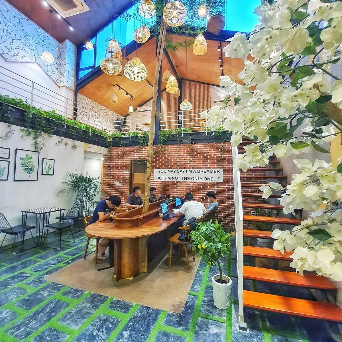 Grand T Coffee Da Nang - Điểm check-in c&oacute; một kh&ocirc;ng hai ở th&agrave;nh phố biển 7