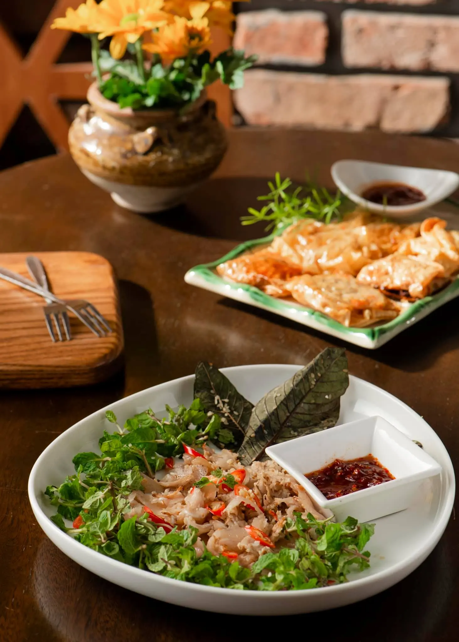 Muốn họp mặt bạn b&egrave;, nhớ ngay đến Fil&rsquo;s Cafe 10