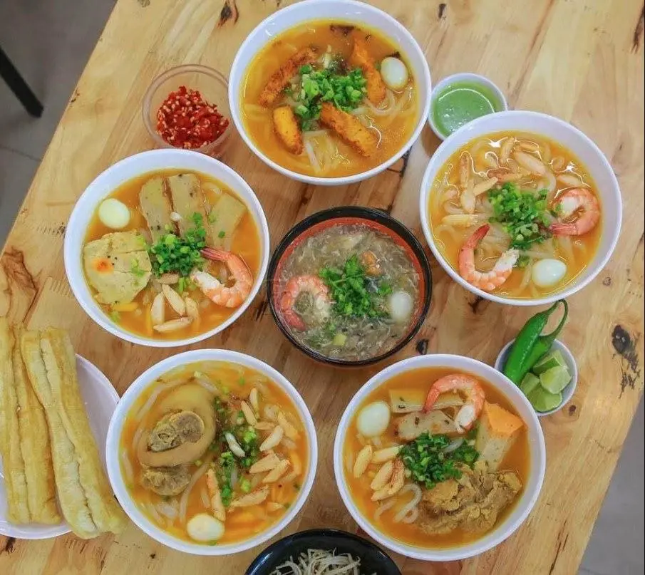 Ngất ng&acirc;y với top 4 qu&aacute;n b&aacute;nh canh ruộng Đ&agrave; Nẵng hot nhất 2026 2