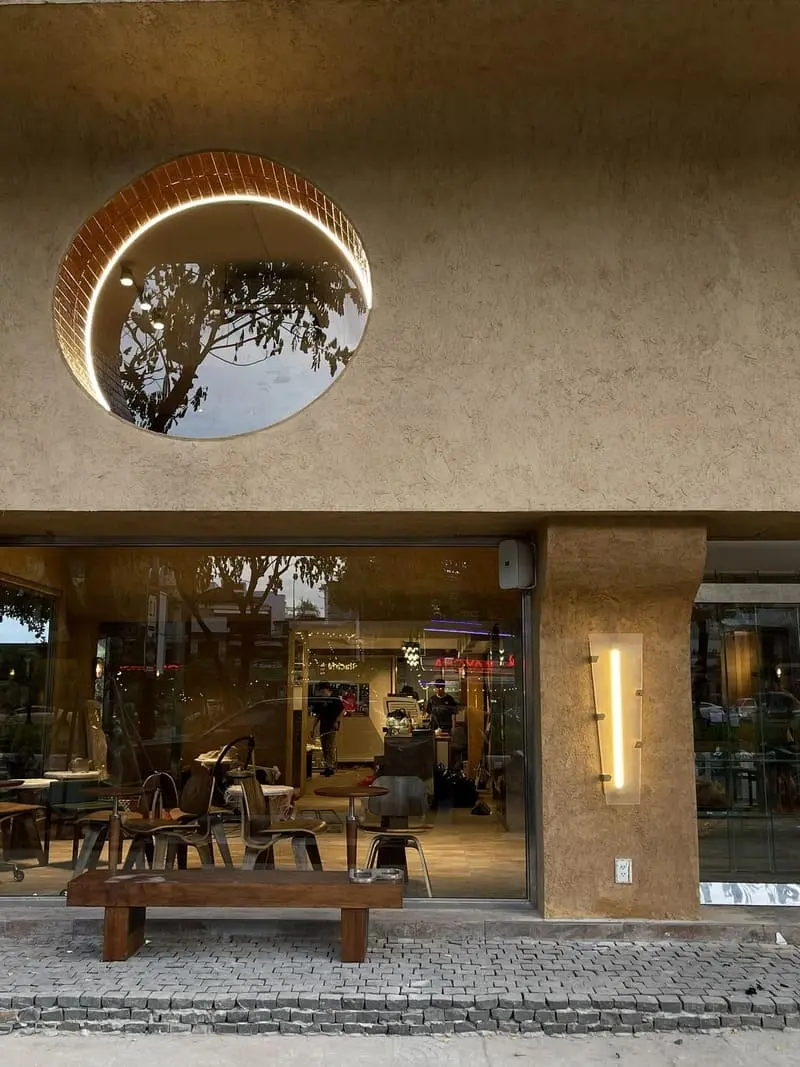 P Coffee: Kh&ocirc;ng gian cafe sang trọng giữa l&ograve;ng Đ&agrave; Nẵng 5