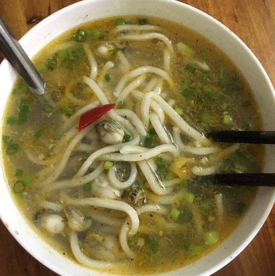 Qu&aacute;n H&agrave;u Ti&ecirc;n Sơn -Thưởng thức đặc sản h&agrave;u thứ thiệt ngay Đ&agrave; Nẵng 9