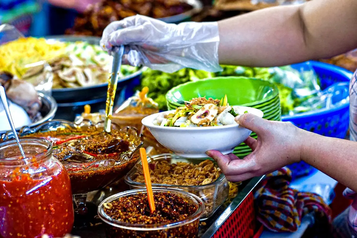 Qu&ecirc;n lối về với top 5 chợ ăn vặt Đ&agrave; Nẵng ngon bổ rẻ si&ecirc;u hấp dẫn 5
