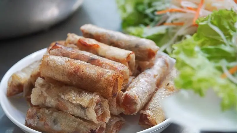 Ram cuốn cải Đ&agrave;o Duy Từ - Ẩm thực độc đ&aacute;o tại Th&agrave;nh phố Đ&agrave; Nẵng 6