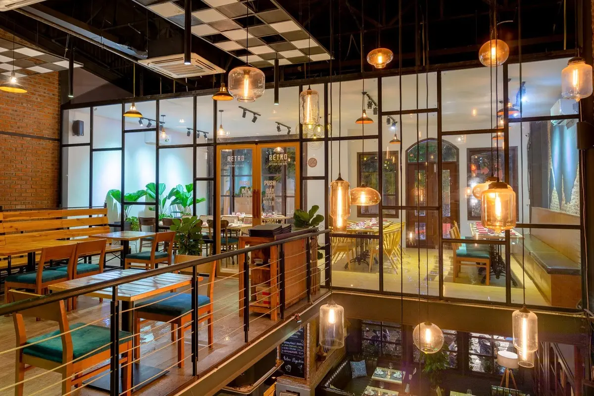 Retro Kitchen and Bar Da Nang - Kiến tr&uacute;c Ch&acirc;u &Acirc;u giữa l&ograve;ng Đ&agrave; Nẵng 3