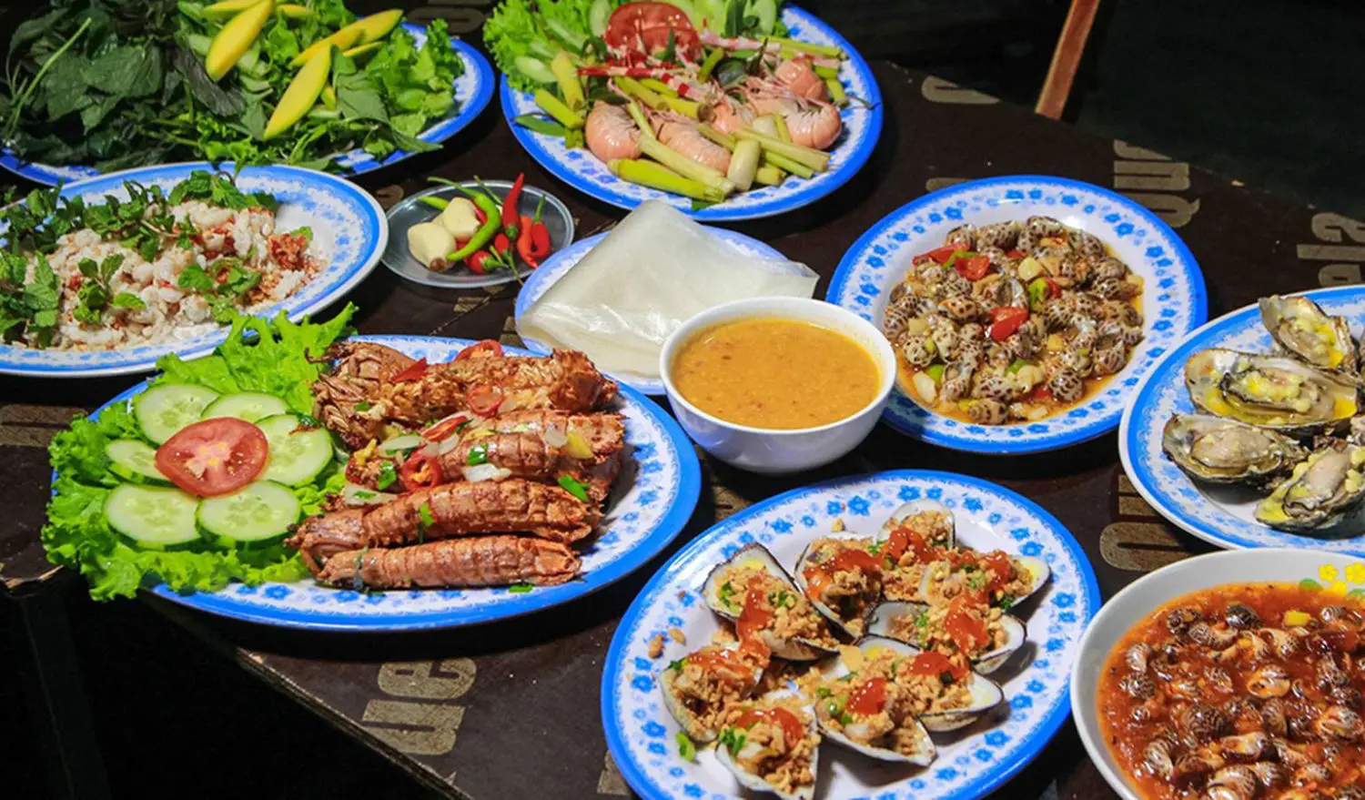 Top 12 qu&aacute;n nhậu Đ&agrave; Nẵng gi&aacute; b&igrave;nh d&acirc;n nổi tiếng cho thực kh&aacute;ch say qu&ecirc;n lối về 9