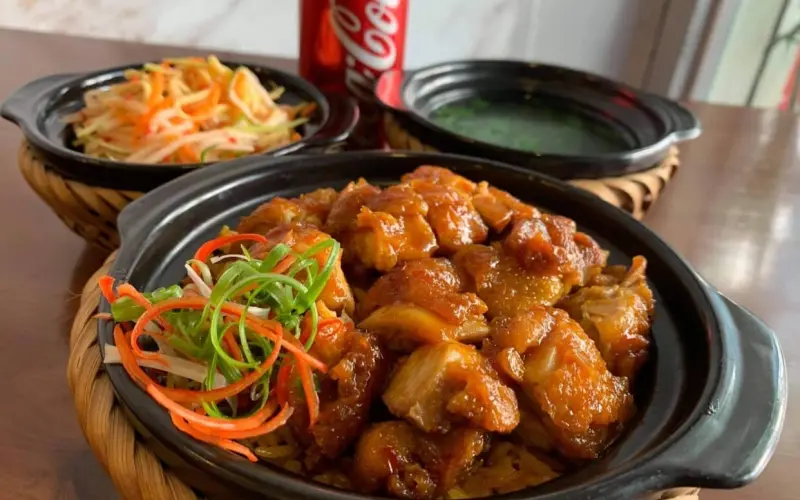 Top 15 nh&agrave; h&agrave;ng cơm ni&ecirc;u Đ&agrave; Nẵng ngon, chuẩn vị Việt 7