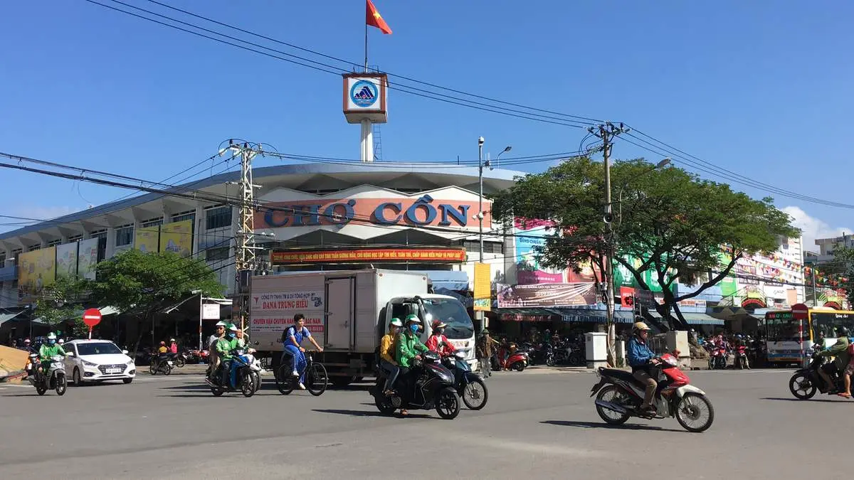 Kinh nghiệm càn quét chợ Cồn Đà Nẵng, khám phá thiên đường ẩm thực