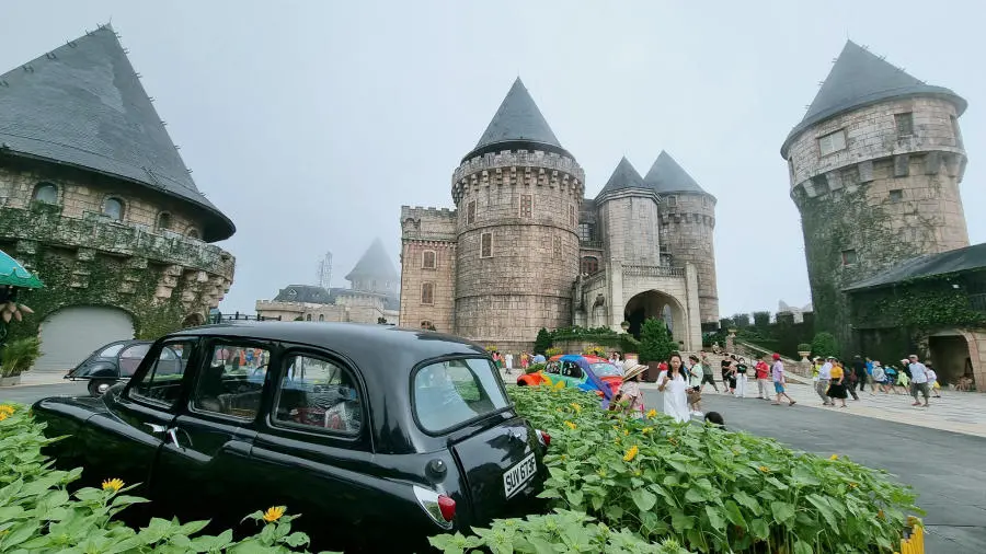 Check in tại B&agrave; N&agrave; Hills tựa ch&acirc;u &Acirc;u thu nhỏ giữa l&ograve;ng Đ&agrave; Nẵng 6