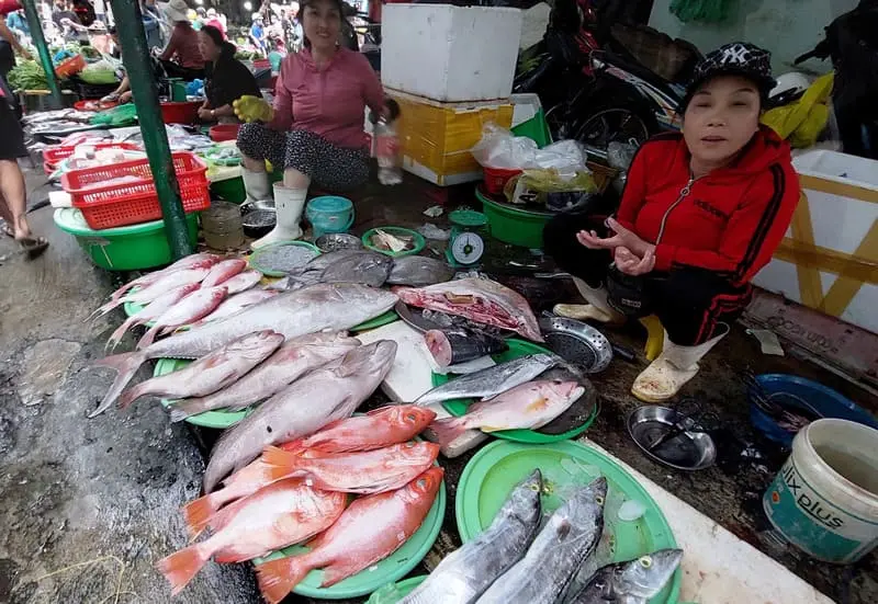 Chợ M&acirc;n Th&aacute;i, chợ chiều sầm uất nức tiếng Đ&agrave; th&agrave;nh 2