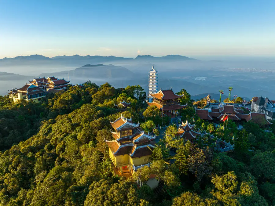 Kh&aacute;m ph&aacute; Đ&agrave; Nẵng thay đổi sau 10 năm c&ugrave;ng Nguyễn Thanh Tuấn 13