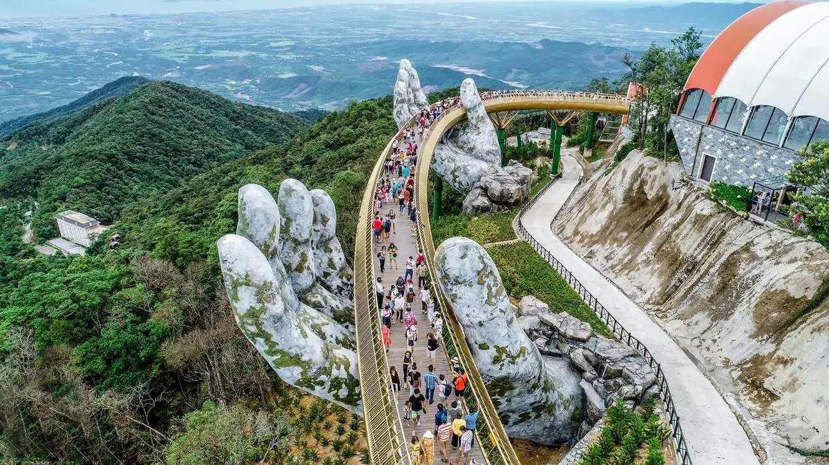 Lịch trình Đà Nẵng 5N4Đ tự túc - Chuyến đi dài hơi đáng giá nhất thanh xuân 15