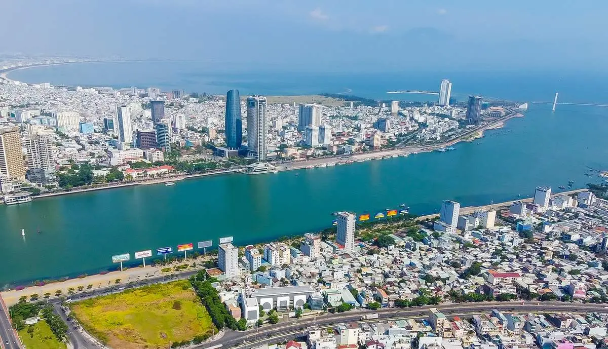 Lịch trình Đà Nẵng 5N4Đ tự túc - Chuyến đi dài hơi đáng giá nhất thanh xuân 2
