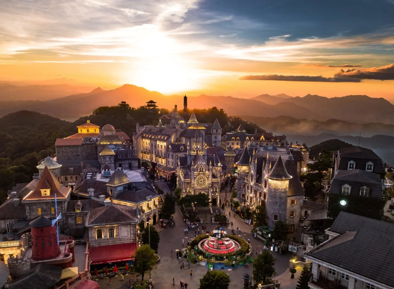 Lịch trình khám phá Bà Nà Hills tự túc trong 1 ngày
