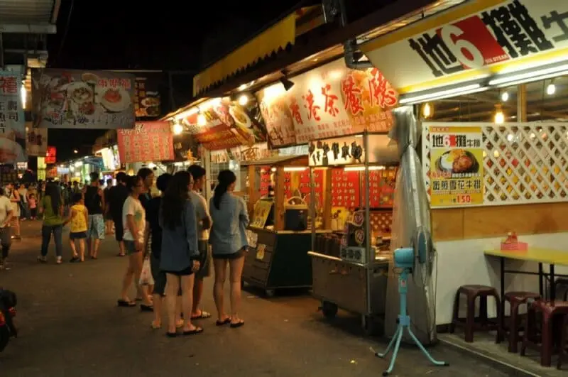 Chi&ecirc;m ngưỡng Hoa Li&ecirc;n, tr&aacute;i tim xanh của du lịch xứ Đ&agrave;i 25