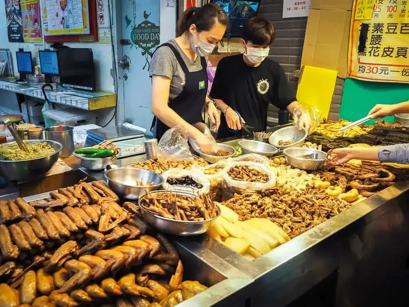 Chợ đ&ecirc;m Raohe trung t&acirc;m văn h&oacute;a v&agrave; hương vị của Đ&agrave;i Bắc 8