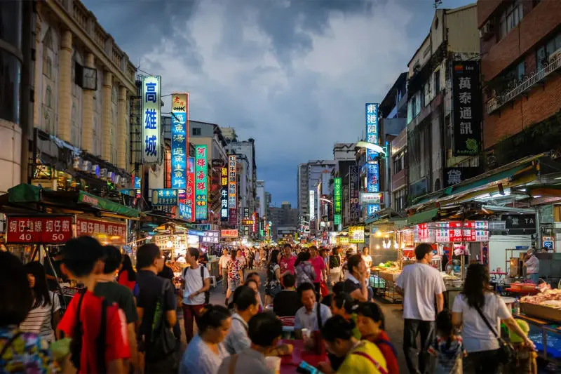 Kh&aacute;m ph&aacute; chợ đ&ecirc;m Lục Hợp l&acirc;u đời bậc nhất Đ&agrave;i Loan 5