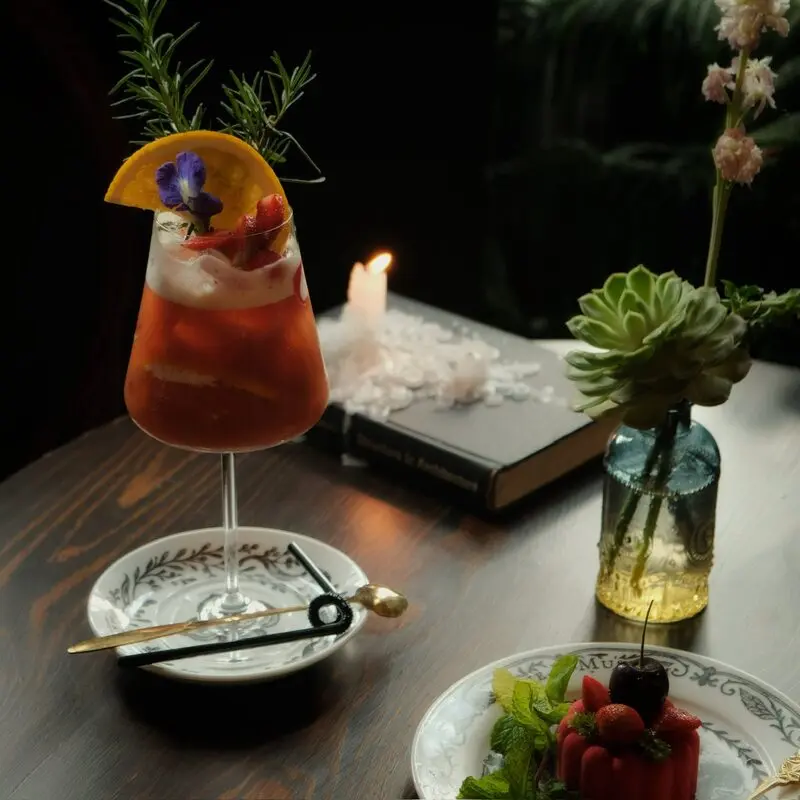 The K: Xưởng B&aacute;nh & Nh&agrave; H&agrave;ng Trong Hẻm, Gi&aacute;ng Sinh cổ t&iacute;ch giữa Bi&ecirc;n H&ograve;a 22