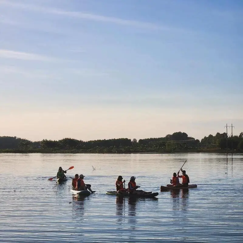 Đắm ch&igrave;m tại Lạc Glamping với kh&ocirc;ng gian xanh mướt dịu d&agrave;ng 8