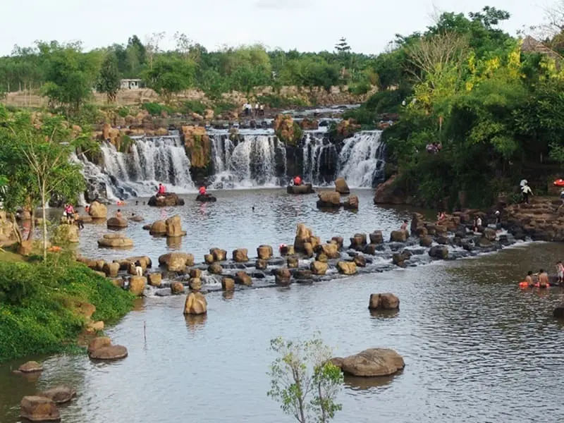 Kh&aacute;m ph&aacute; Đồng Nai c&oacute; g&igrave; chơi v&agrave; loạt điểm đến hấp dẫn 2