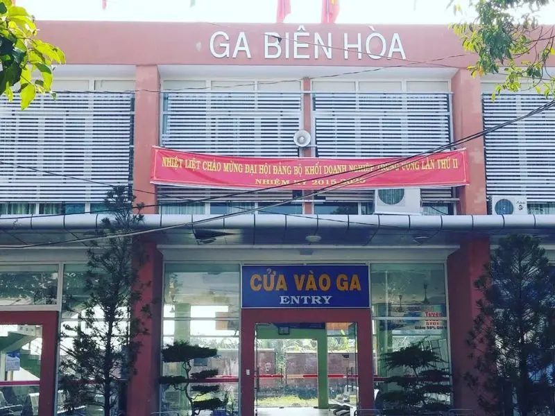 Khám phá Ga Biên Hòa: Chi tiết về giá vé và bảng giờ các tuyến tàu 2026 2