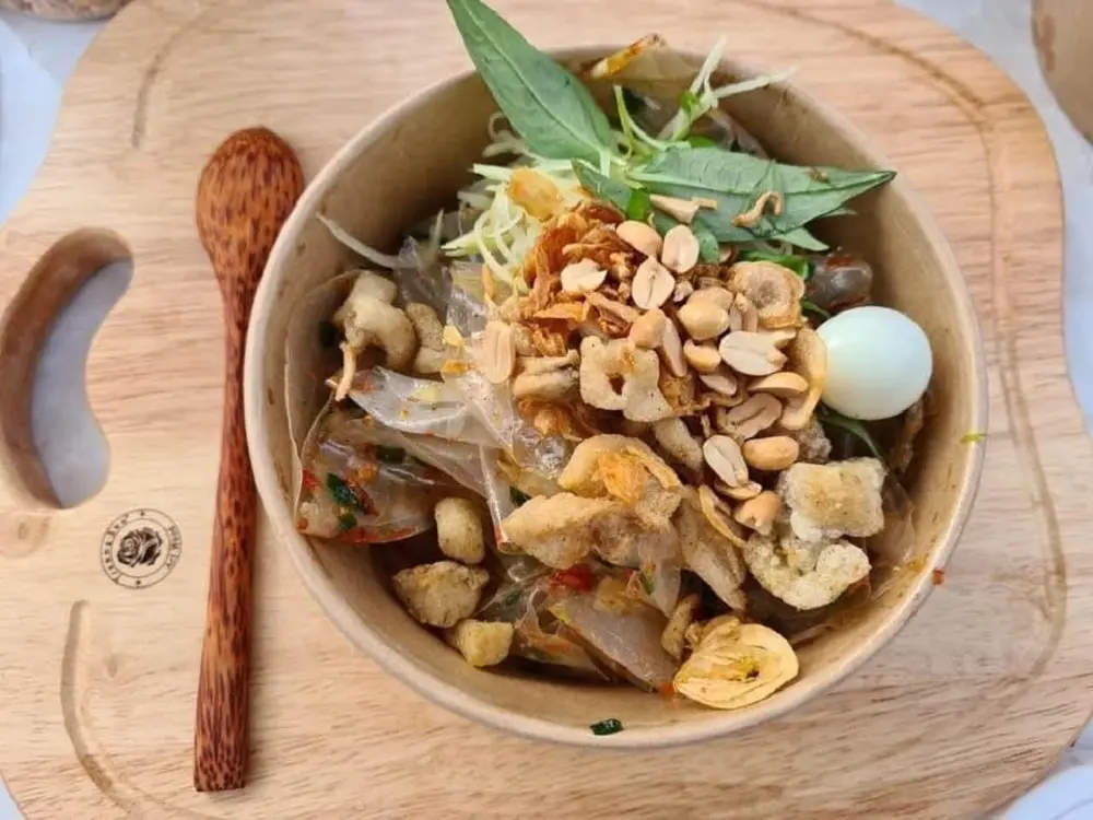 B&aacute;nh tr&aacute;ng ZoZo, qu&aacute;n ăn vặt nức tiếng tại Gia Lai 6